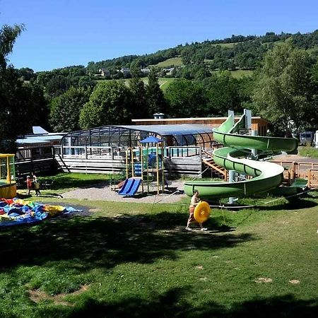 Camping Les Vernieres La Bourboule Bagian luar foto