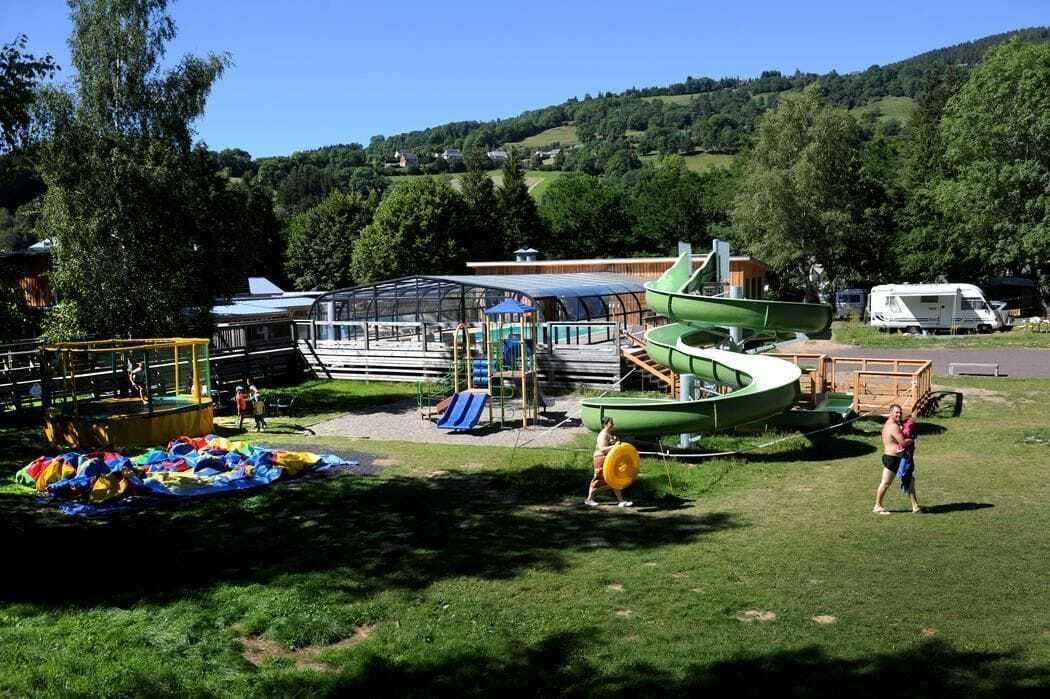 Camping Les Vernieres La Bourboule Bagian luar foto